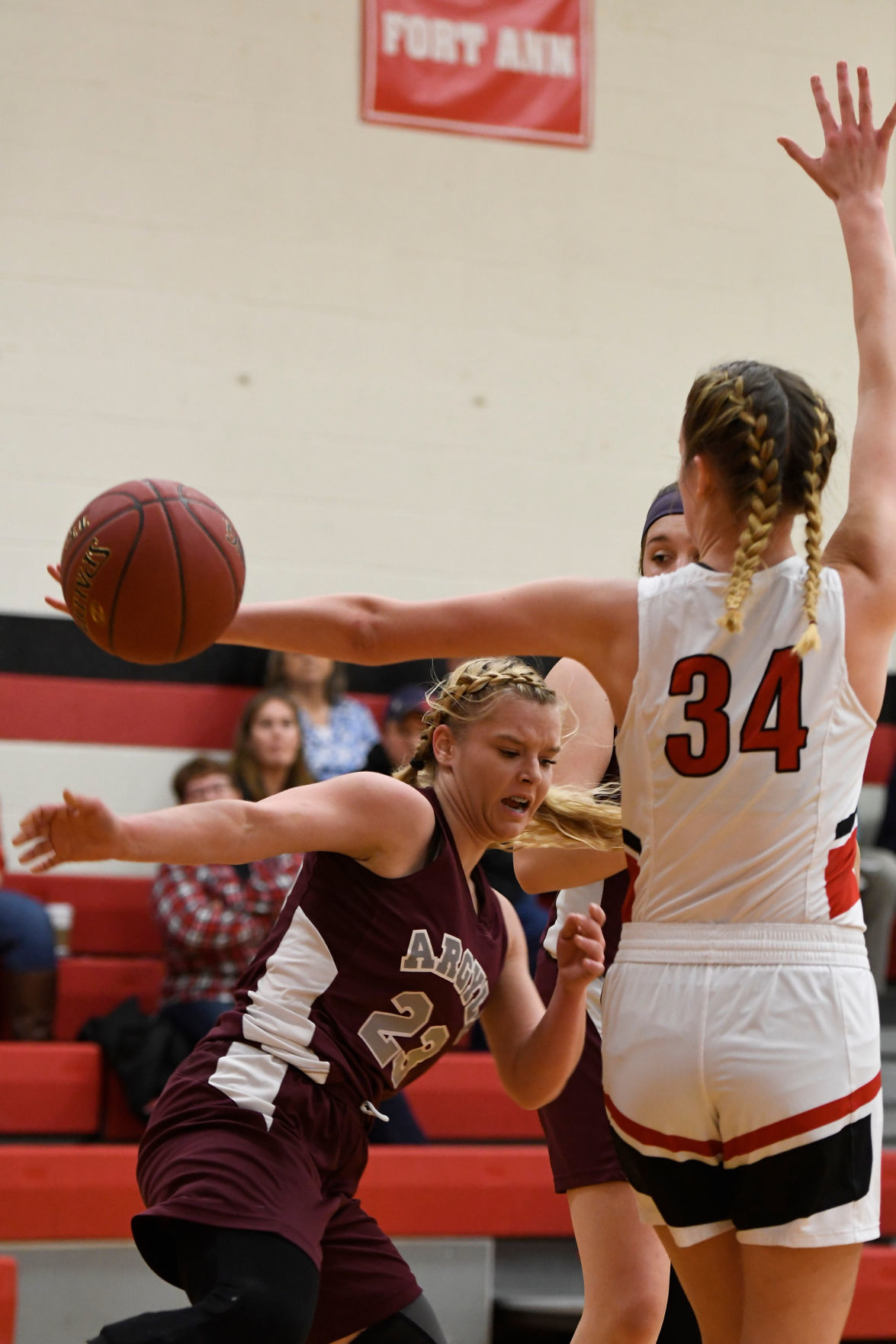 Girls Basketball: Argyle at Hartford